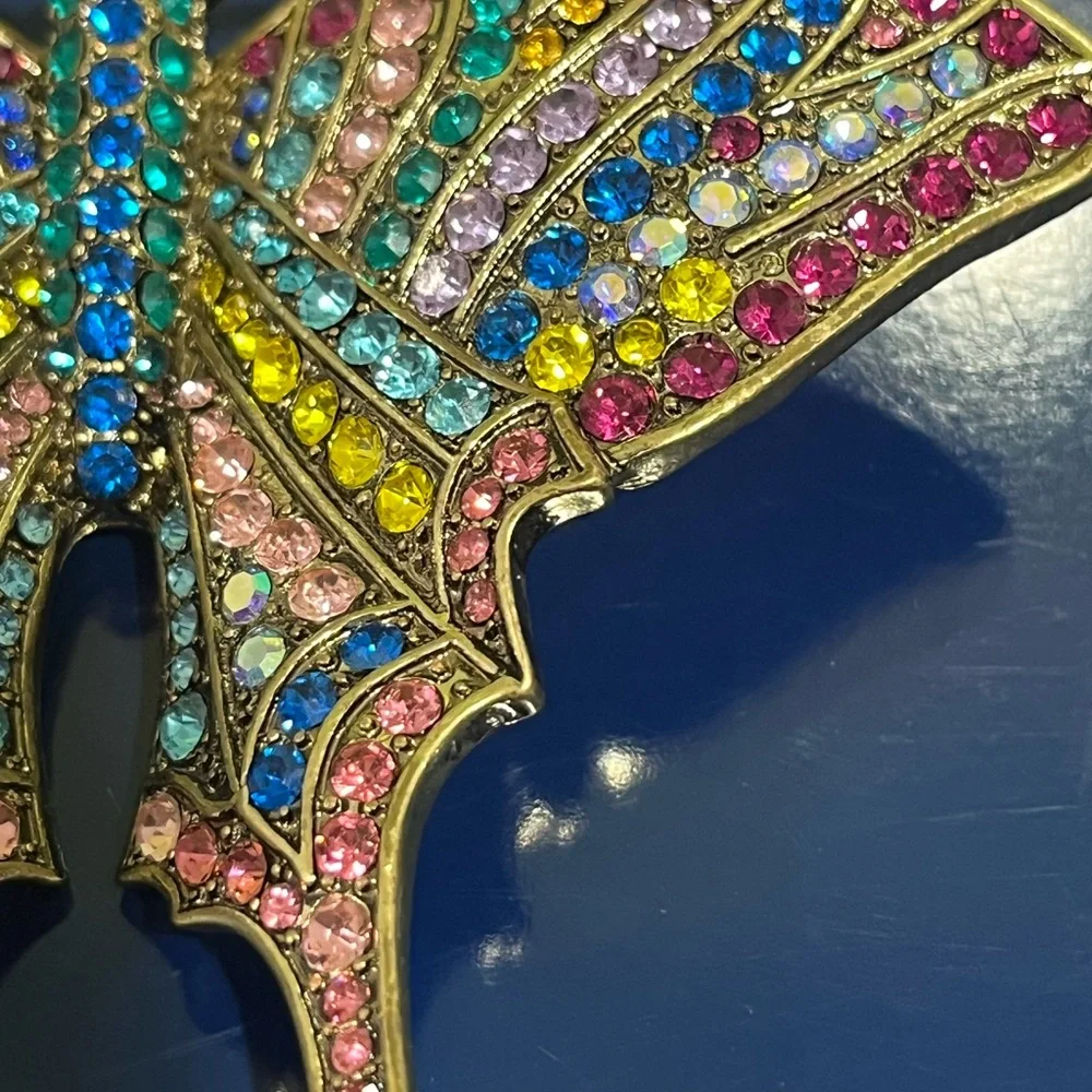 Heidi Daus Crystal Jeweled Butterfly Brooch Gold Pin Vintage Pink Aqua SIGNED